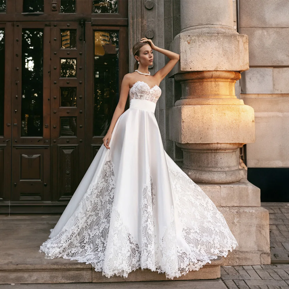 

Beautiful Sweetheart Collar Satin Lace Wedding Dress for Women Sleeveless A-line Court Wedding Bridal Gown vestido de noiva