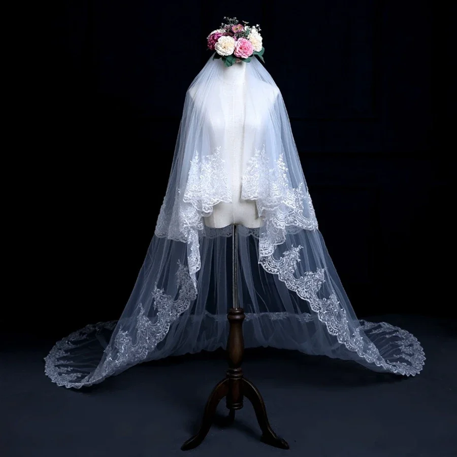 Wholesale Two Layers Cathedral Bridal Veils Appliqued Lace Edge Bride Veils Velo De Novia
Wholesale Two Layers Cathedral Bridal Veils Appliqued Lace Edge Bride Veils Velo De Novia