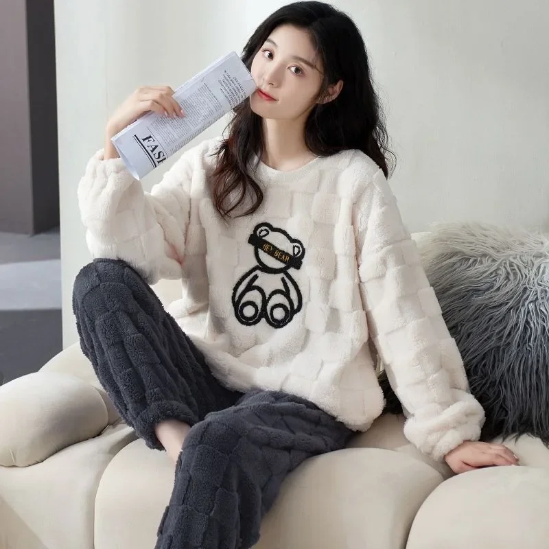 

Coral Velvet Pajamas Women Winter Flannel Nightwear Wearing Thick Sleepwear Round Neck Homewear Autumn Loungewear Suit 2023 New