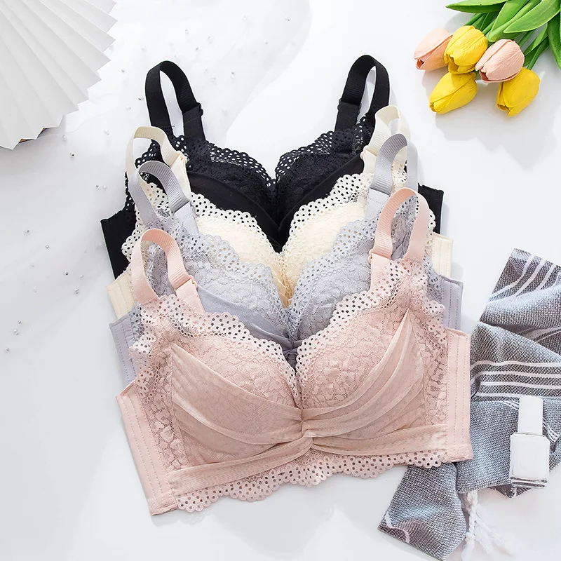 

Women Gathered Bra Fashion Lace Intimate Underwear Push Up Wireless Bralette Sexy Thin Brassiere Girls Cotton Comfortable Bras