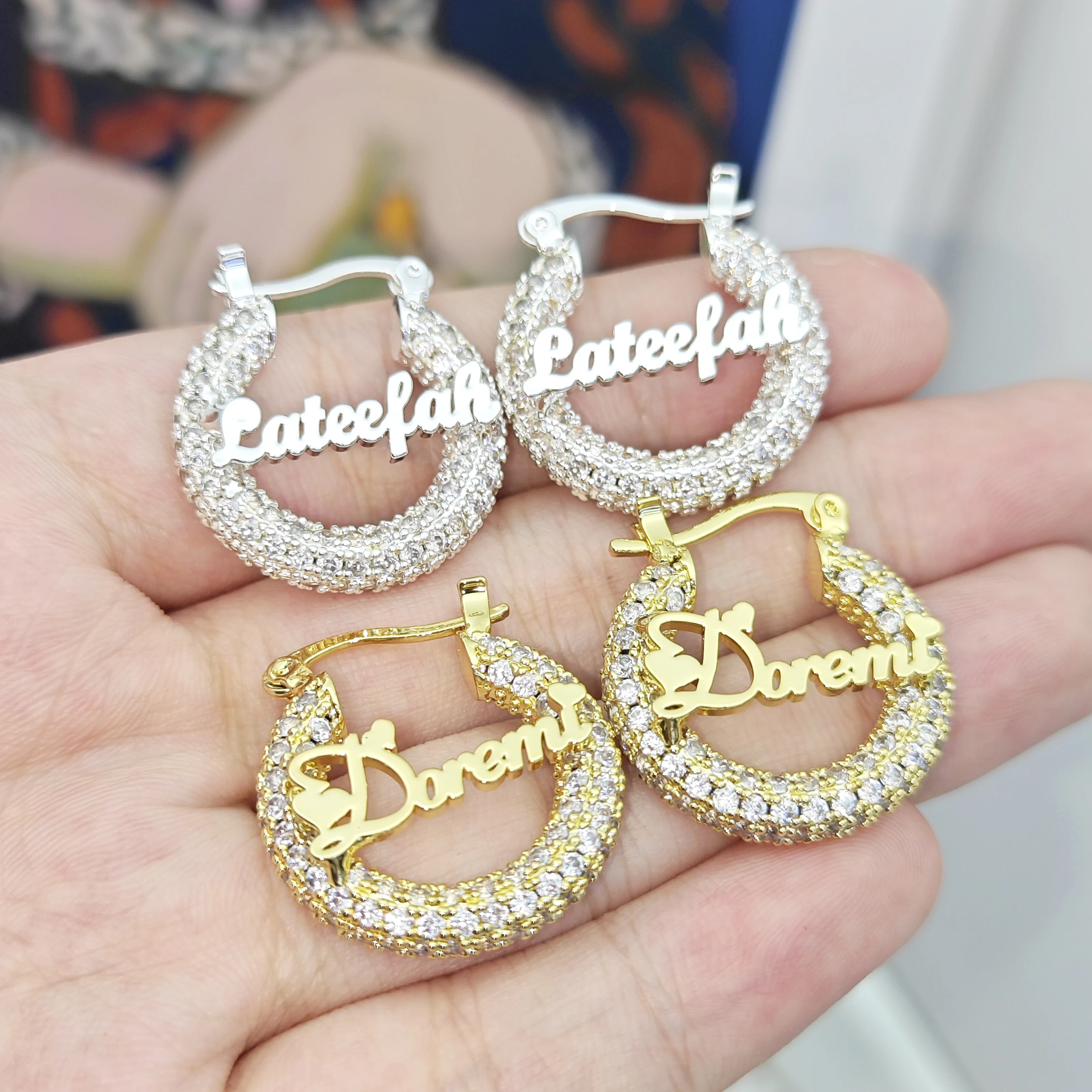 

Lateefah 22CM Full Diamond Zircon Hoop Earrings Personalized Custom English Name Earrings