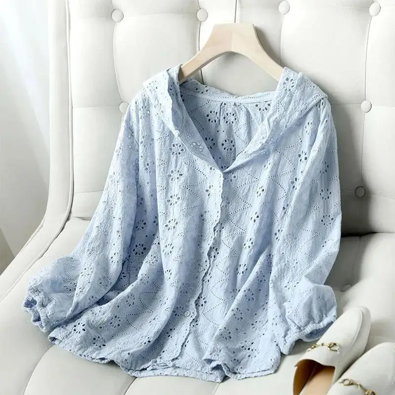 Spring and Summer New Cotton Hoodie Women's Fashion Design Sense Retro Hollow Hook Flower Loose Casual Sun Protection Jacket
Spring and Summer New Cotton Hoodie Women's Fashion Design Sense Retro Hollow Hook Flower Loose Casual Sun Protection Jacket