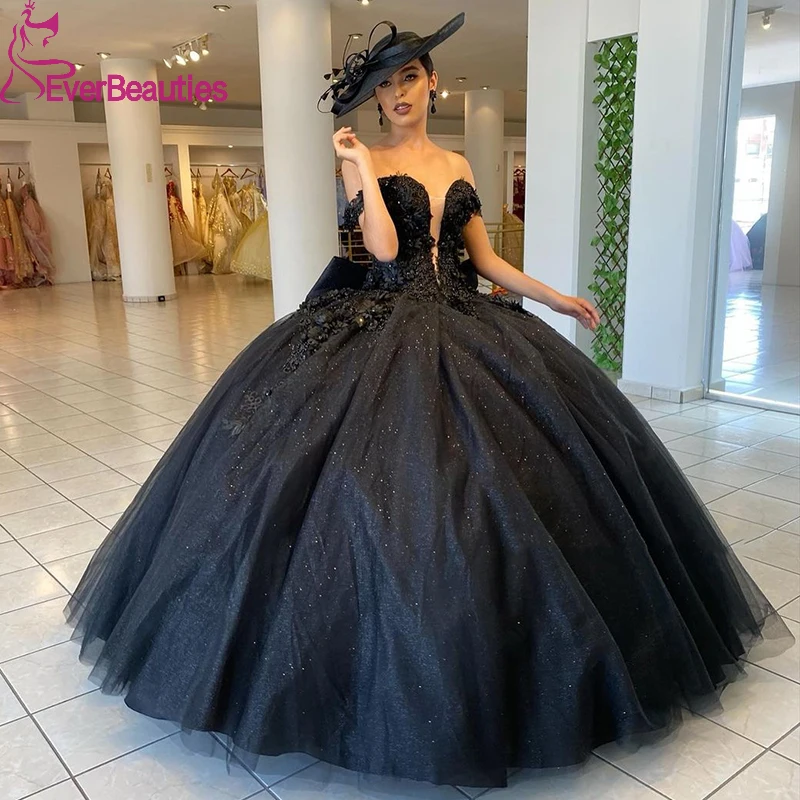 Robes De Bal Quinceanera Dresses Off Shoulder Tulle Appliques Ball Gown Party Dress Vestido de 15 Anos Quinceanera
Robes De Bal Quinceanera Dresses Off Shoulder Tulle Appliques Ball Gown Party Dress Vestido de 15 Anos Quinceanera