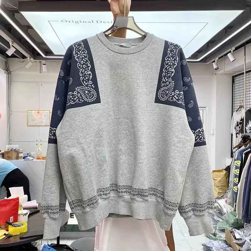 Japanese vintage cashew flower stitching plus suede round collar sweater men loose
Japanese vintage cashew flower stitching plus suede round collar sweater men loose