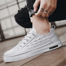 Summer Men Retro Designer Solid White Sneakers Comfortable Man Trendy Casual Elastic Band Embossed Leather Black Shoes
Summer Men Retro Designer Solid White Sneakers Comfortable Man Trendy Casual Elastic Band Embossed Leather Black Shoes