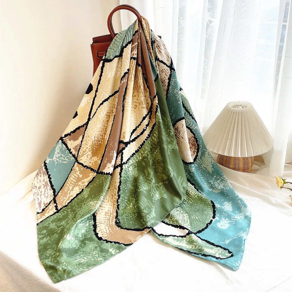 

130cm New Snakeskin Pattern Painted Plaid Horse Female Sunscreen Shawl Scarf Large Square Silk Scarf Hijabs Beach Towel Kerchief