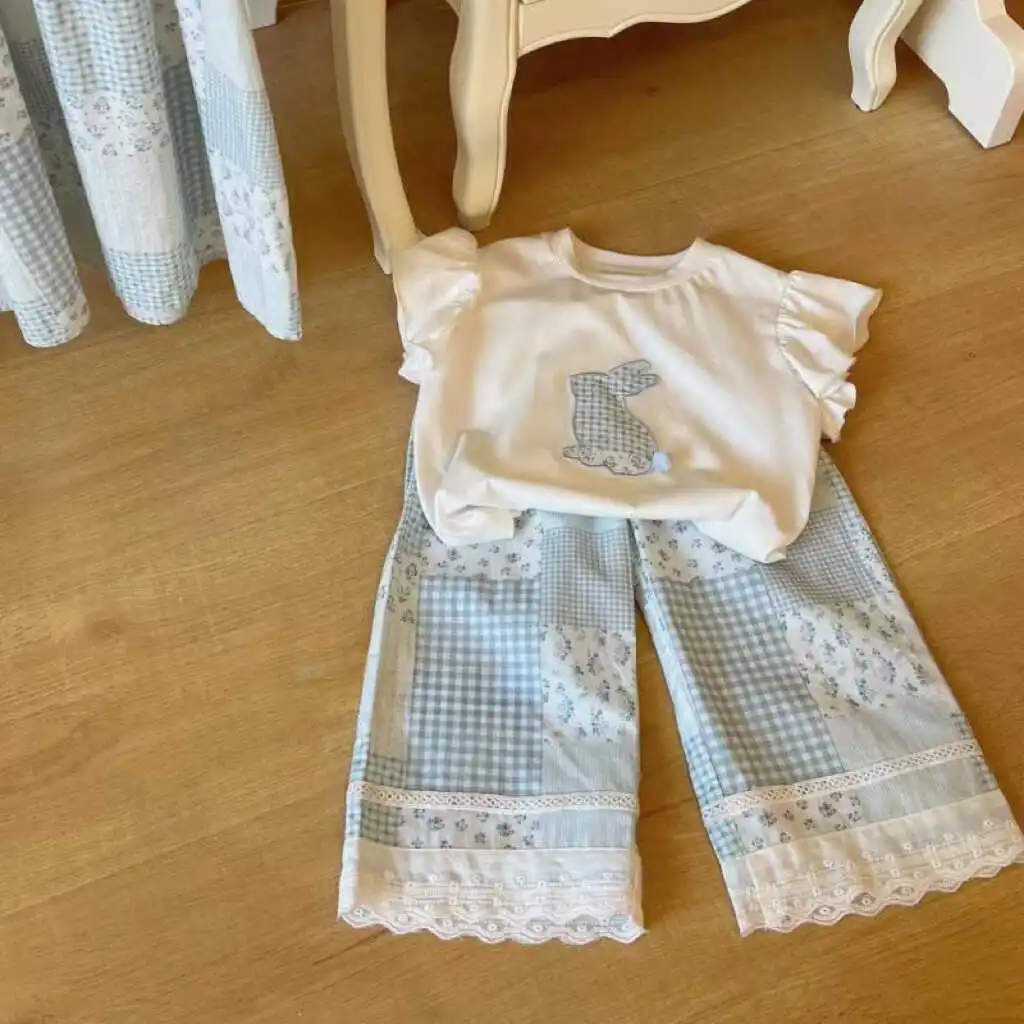 Baby Girls Summer Pants Set Flying Sleeve Rabbit Pattern Soft Shirt+Elastic Waist Patch Wide Leg Trouser 2pcs Kids Casual Suits
Baby Girls Summer Pants Set Flying Sleeve Rabbit Pattern Soft Shirt+Elastic Waist Patch Wide Leg Trouser 2pcs Kids Casual Suits