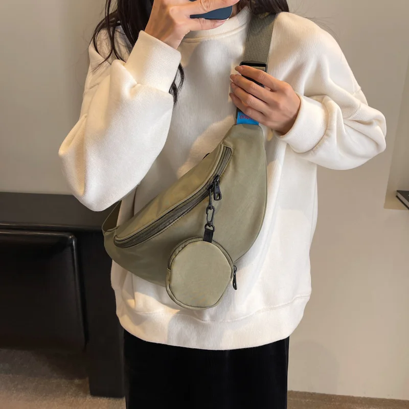 Повседневная Большая поясная сумка для женщин, забавная модная нагрудная Сумочка, вместительная тканевая сумка на ремне, кошелек, женская сумка через плечо
Повседневная Большая поясная сумка для женщин, забавная модная нагрудная Сумочка, вместительная тканевая сумка на ремне, кошелек, женская сумка через плечо