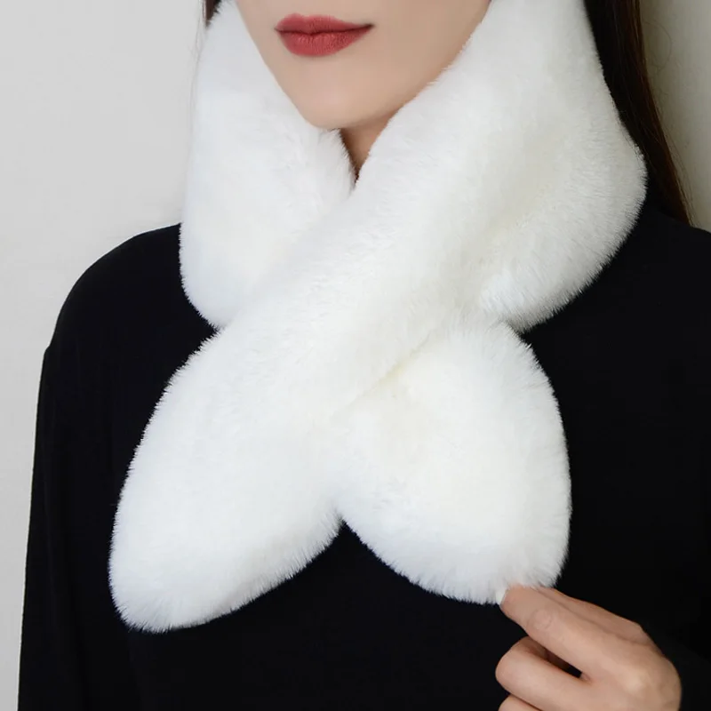 Faux Rabbit Fur Thickened Soft Scarves Plush Cross Scarf Solid Color Autumn Winter Cold Resistant Women Neck Warmer Collar Scarf
Faux Rabbit Fur Thickened Soft Scarves Plush Cross Scarf Solid Color Autumn Winter Cold Resistant Women Neck Warmer Collar Scarf