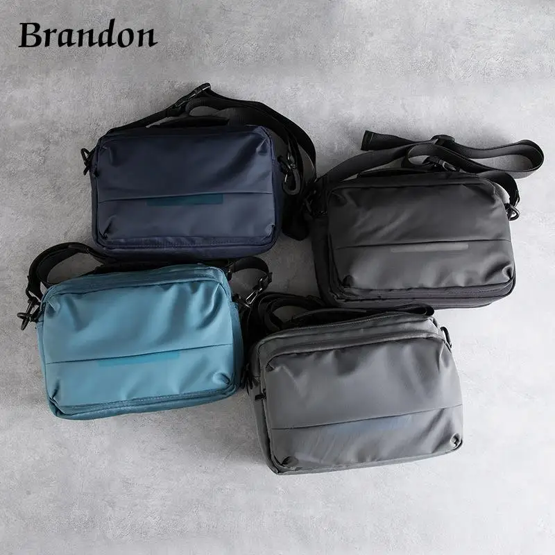 Japanese minimalist shoulder bag men's casual crossbody bag waterproof trendy camera bag business mailman bag chest bag
Japanese minimalist shoulder bag men's casual crossbody bag waterproof trendy camera bag business mailman bag chest bag