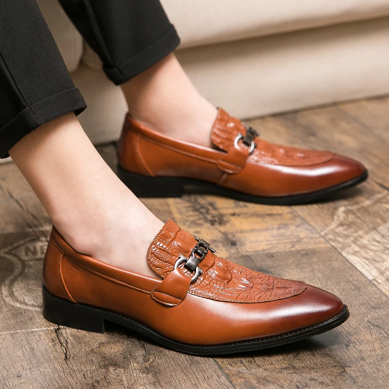 British Style Fashion Crocodile Dress Shoes Men Slip-on Bussiness Men Leather Shoes Big Size 46 Low-heel Loafers Men Footwear
British Style Fashion Crocodile Dress Shoes Men Slip-on Bussiness Men Leather Shoes Big Size 46 Low-heel Loafers Men Footwear