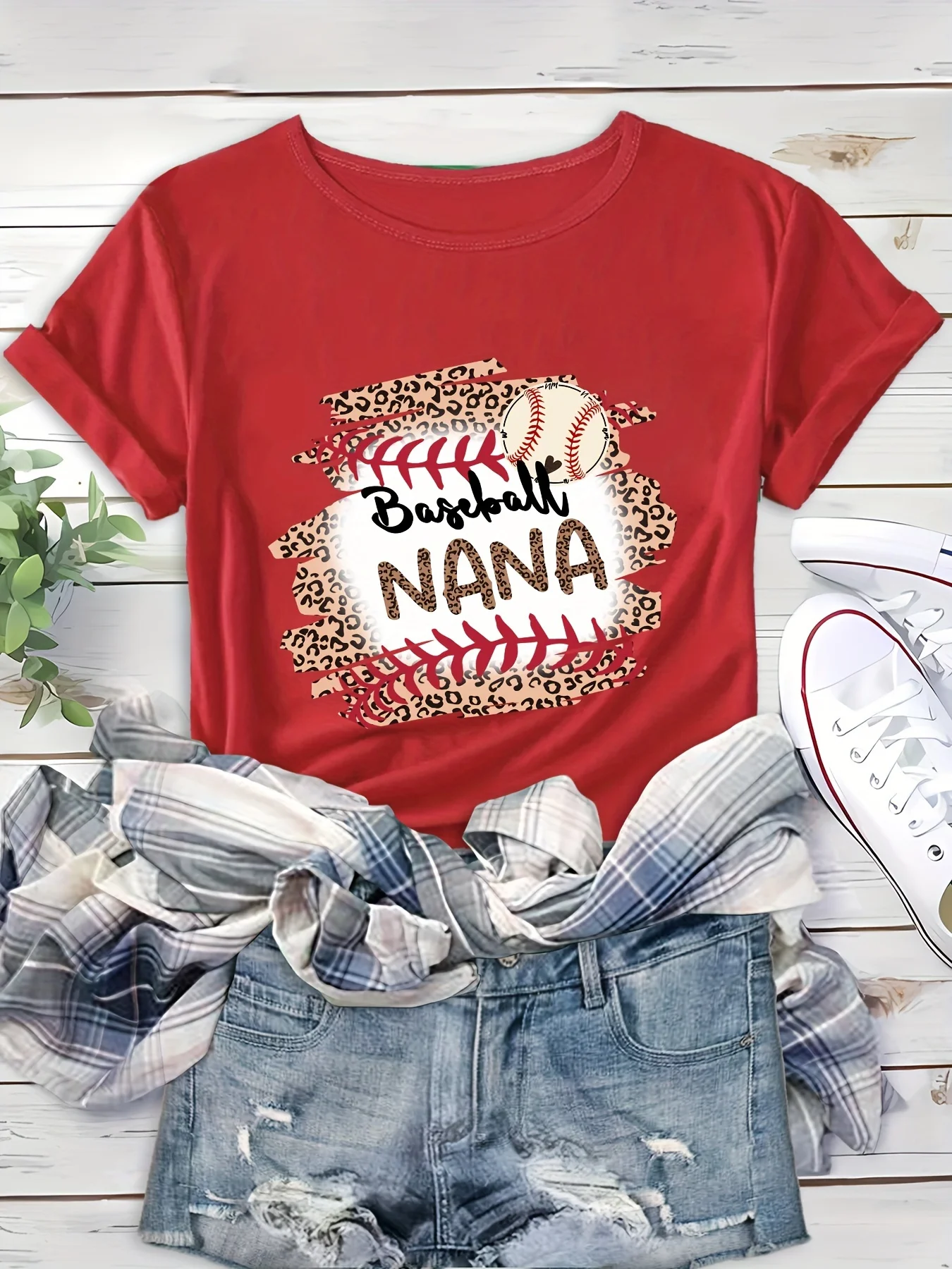 Women's Baseball Print Crew Neck T-shirt - Comfortable Short Sleeves Sports Pullover Top
Women's Baseball Print Crew Neck T-shirt - Comfortable Short Sleeves Sports Pullover Top