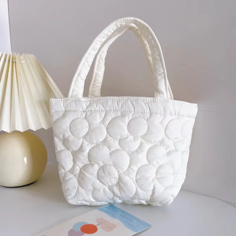 Sweet Quilted Laptop Bag Snack Storage Bag Baby Carriage Hanging Bag Large Capacity Mommy Bag
Sweet Quilted Laptop Bag Snack Storage Bag Baby Carriage Hanging Bag Large Capacity Mommy Bag