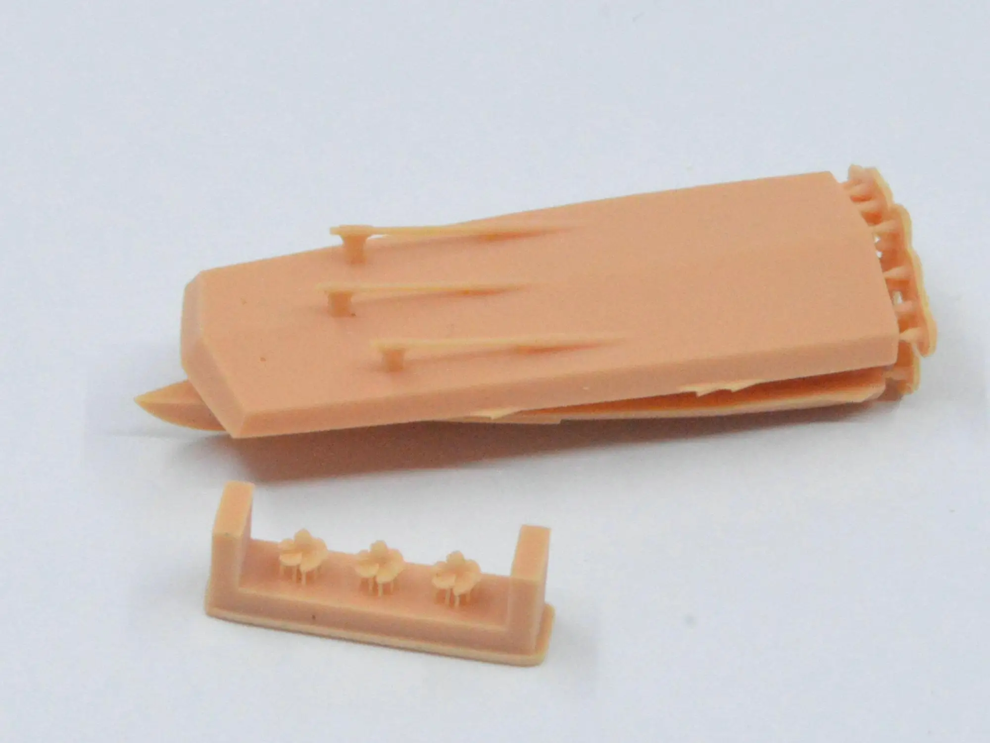 YG модель YM1004A, масштаб 1/700, русский флот, 1234 Nanuchika Класс светильник (ракетная фреза)
YG модель YM1004A, масштаб 1/700, русский флот, 1234 Nanuchika Класс светильник (ракетная фреза)
