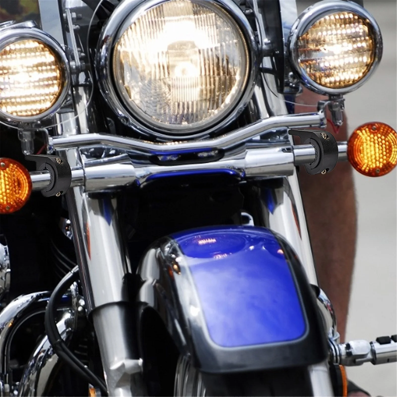 Motorcycle LED Headlight Clamps Brackets Tube Clamp Mount Kit Spotlights/Fog Light Mount For 7/8 Inch Diameter Handlebars
Motorcycle LED Headlight Clamps Brackets Tube Clamp Mount Kit Spotlights/Fog Light Mount For 7/8 Inch Diameter Handlebars
