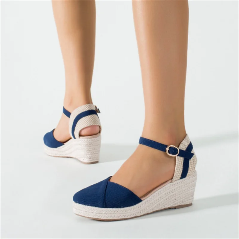 New Designer Women Sandals High Quality Wedges High Heels Round Toe Platform Shoes Woman Thick Bottom Sandals chaussure femme
New Designer Women Sandals High Quality Wedges High Heels Round Toe Platform Shoes Woman Thick Bottom Sandals chaussure femme