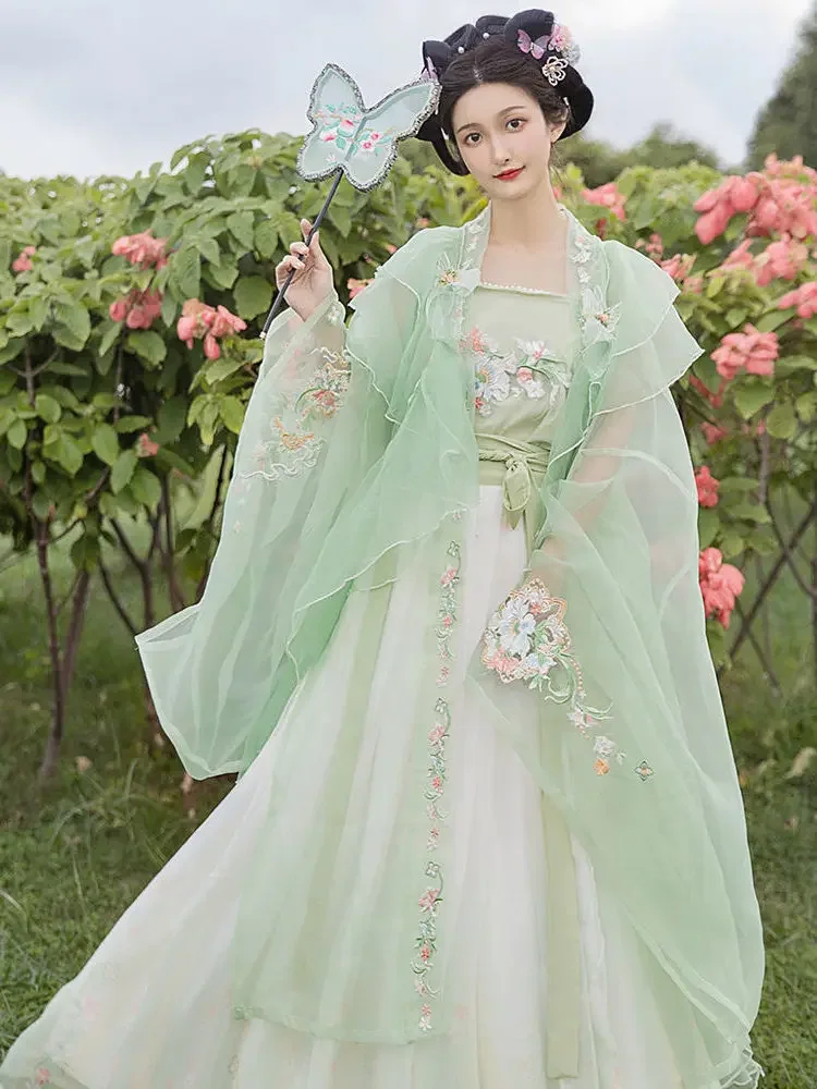 Chinese Style Traditional Hanfu Cosplay Costume Princess Dresses Improved Fairy Elegant Beautiful Girl Asian Retro Fashion
Chinese Style Traditional Hanfu Cosplay Costume Princess Dresses Improved Fairy Elegant Beautiful Girl Asian Retro Fashion