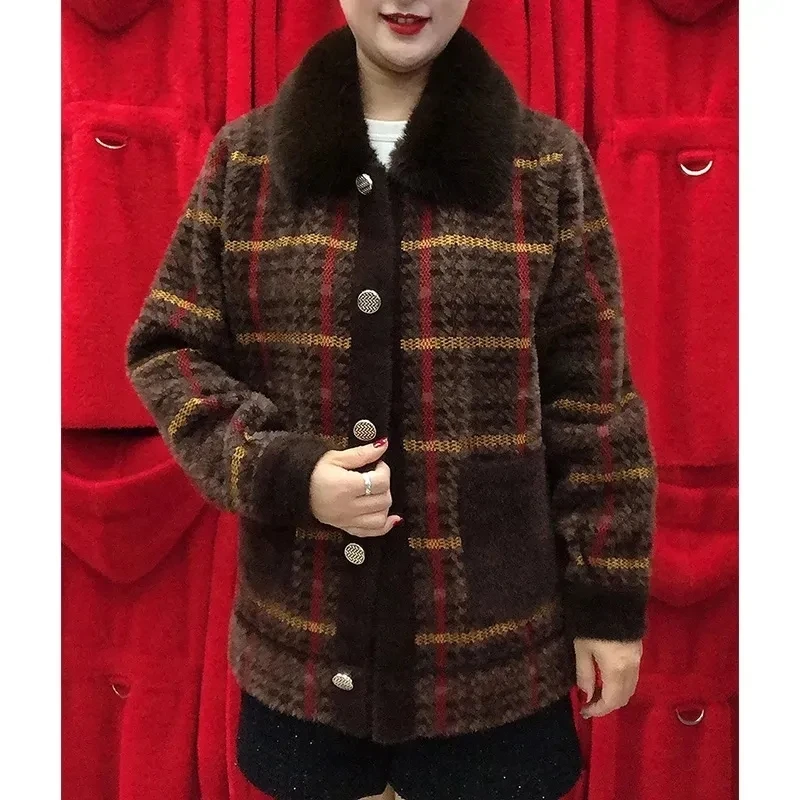 

Winter High Quality Mother's Thicken Imitation Mink Cashmere Coat Middle Aged Short Knitted Cardigan Plaid Women Woolen Jacket