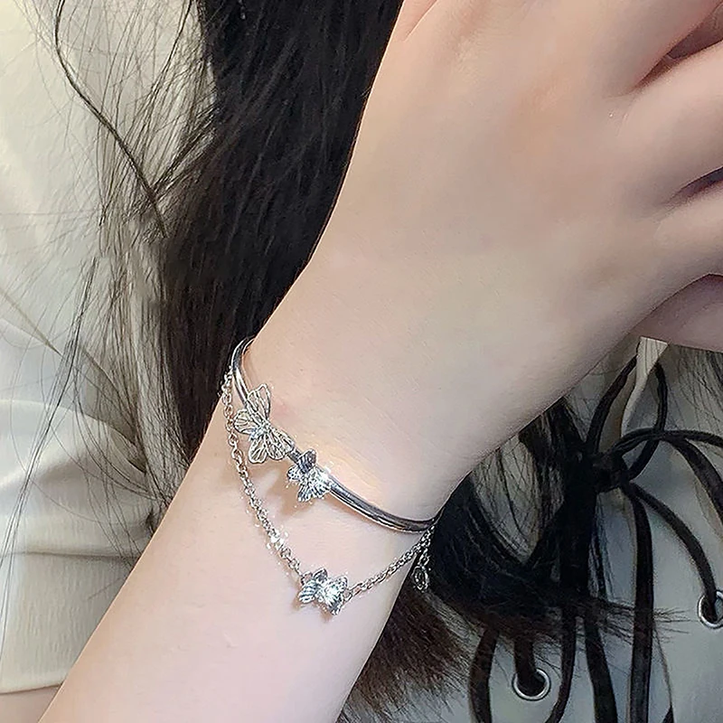 Sweet Tassel Butterfly Bracelet For Women Girls Ins Style Small Design Half Bracelet Half Chain Bangle Wedding Party Jewelry
Sweet Tassel Butterfly Bracelet For Women Girls Ins Style Small Design Half Bracelet Half Chain Bangle Wedding Party Jewelry