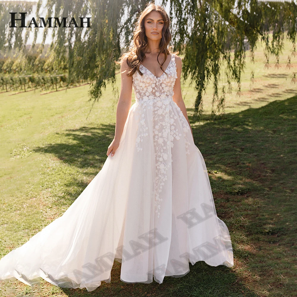 HAMMAH Graceful V Neck Wedding Dresses A Line Appliques Lace Court Train Pleat Backless Sleeveelss Robe De Mariee Custom Made
HAMMAH Graceful V Neck Wedding Dresses A Line Appliques Lace Court Train Pleat Backless Sleeveelss Robe De Mariee Custom Made