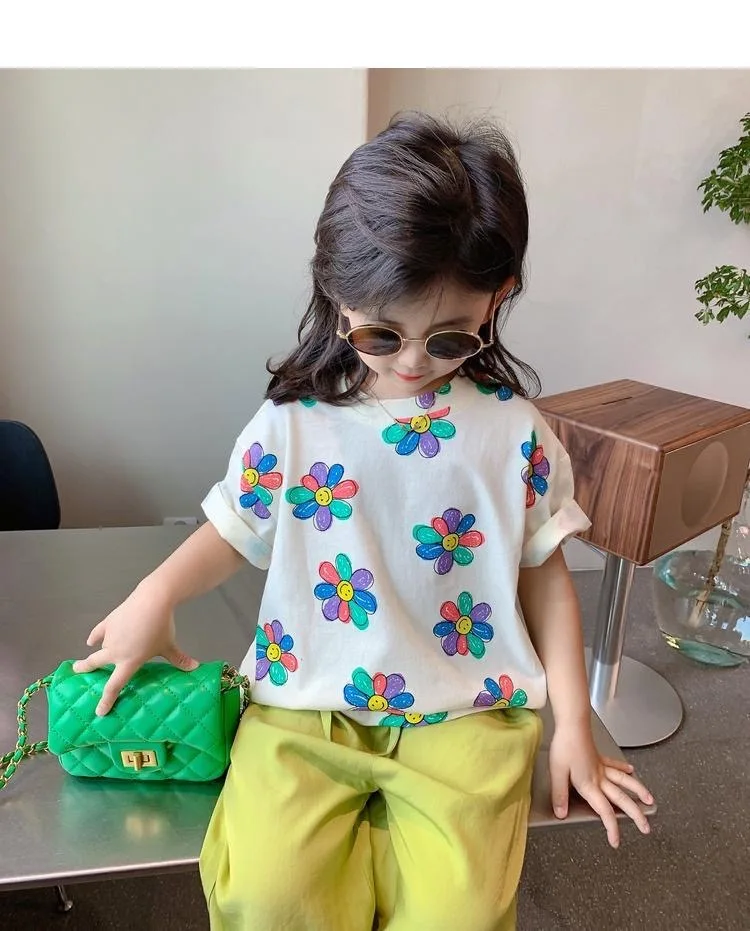 1 قطع الصيف الاطفال زهرة طباعة قمم ملابس الفتيات الكورية نمط قميص الأطفال قصيرة الأكمام تي شيرت الطفل عارضة الراحة تي شيرت 1 قطع الصيف الاطفال زهرة طباعة قمم ملابس الفتيات الكورية نمط قميص الأطفال قصيرة الأكمام تي شيرت الطفل عارضة الراحة تي شيرت