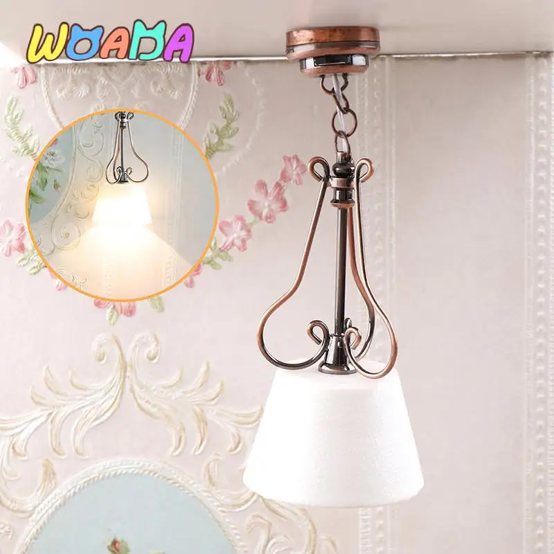 1:12 Dollhouse Miniature LED Light Ceiling Lamp Retro Chandelier Droplight Home Lighting Model Furniture Model Decor Toy
1:12 Dollhouse Miniature LED Light Ceiling Lamp Retro Chandelier Droplight Home Lighting Model Furniture Model Decor Toy