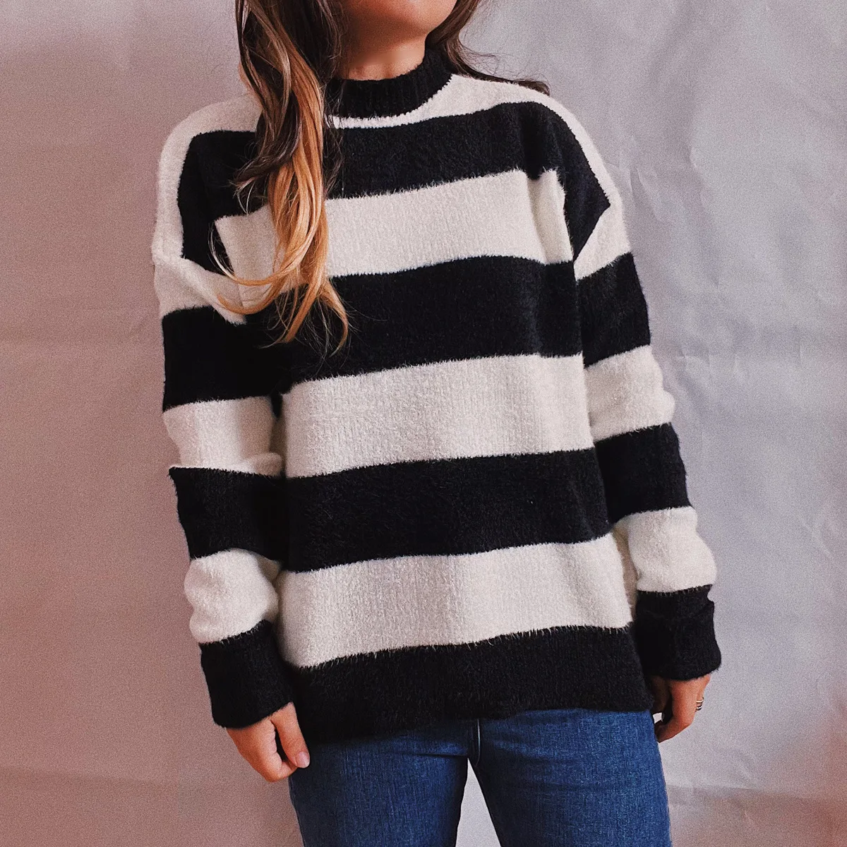 Candy Color Stripe Pullover Sweaters Women Jumper Tops 2023 Autumn Winter Knitted Basic Jersey Pull Femme Hiver O-Neck Knitwear
Candy Color Stripe Pullover Sweaters Women Jumper Tops 2023 Autumn Winter Knitted Basic Jersey Pull Femme Hiver O-Neck Knitwear