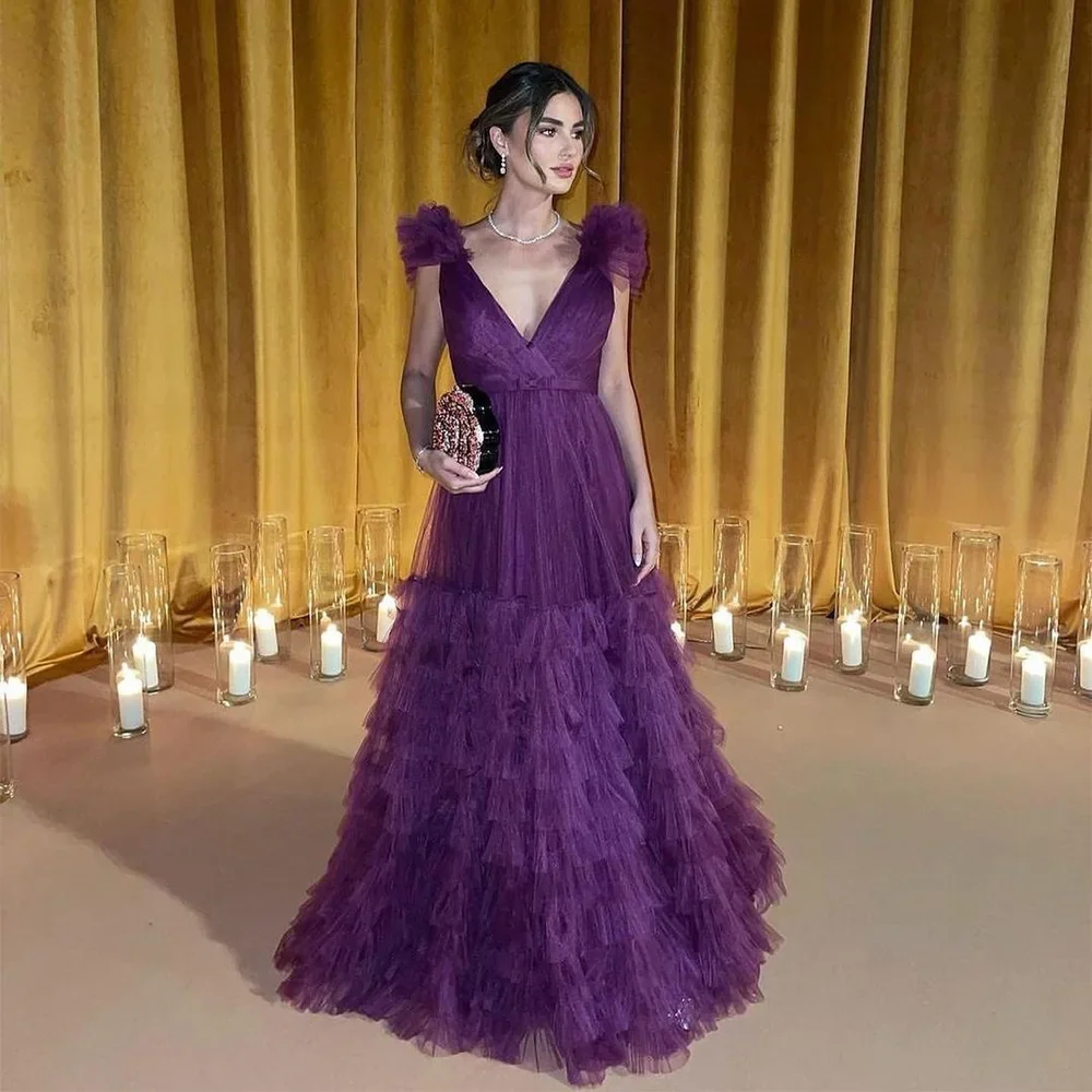 Purple Tiered Ruffles Tulle Prom Dresses V-Neck Sleeveless Pleat Ruched Saudi Arabic A-Line Evening Gown Party Dress 2023
Purple Tiered Ruffles Tulle Prom Dresses V-Neck Sleeveless Pleat Ruched Saudi Arabic A-Line Evening Gown Party Dress 2023