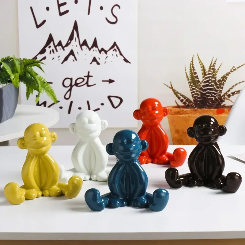 Ceramic solid Monkey Model Room Fashion Modern Nordic Minimalist Home Decoration Cute Balloon Monkey Decoration Soft Outfit
Ceramic solid Monkey Model Room Fashion Modern Nordic Minimalist Home Decoration Cute Balloon Monkey Decoration Soft Outfit