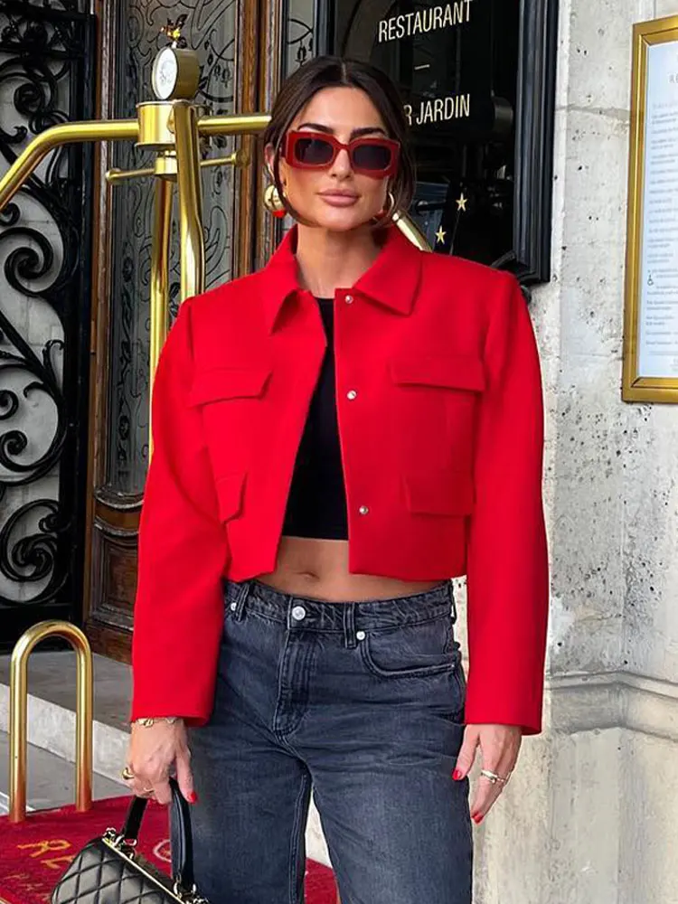 Solid Lapel Long Sleeve Cropped Coat Women's Fashion Elegant Short Slim Jacket With Pockets 2023 Autumn/Winter Commuter Overcoat
Solid Lapel Long Sleeve Cropped Coat Women's Fashion Elegant Short Slim Jacket With Pockets 2023 Autumn/Winter Commuter Overcoat