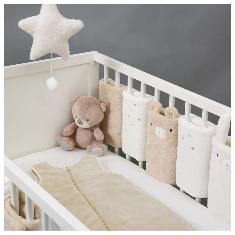 

Plush Baby Bed Bumper Baby Bedding Set Accessories Infant Crib Bumpers Chic Cotton Bed Protector Baby Decoration Room Baby Stuff