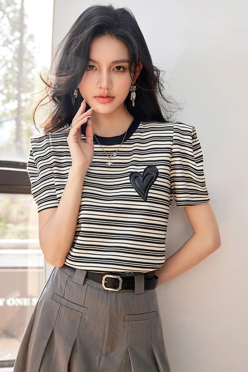 

Women T Shirt Spring 2024 New Office Lady Brief Short Sleeve Knitted Striped Puff Sleeve Asymmetrical O-Neck Tee Tops