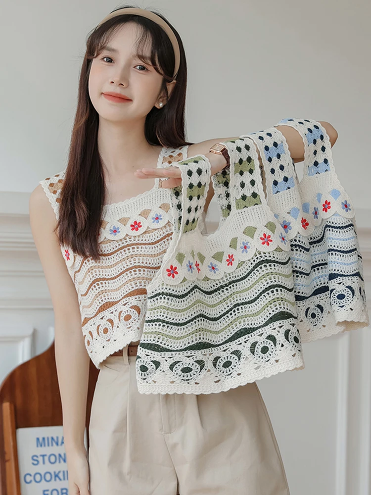 

French retro suspender top with hollowed out hook flower ethnic style knitted vest for women's summer outerwear seaside vacation