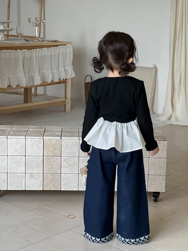 2025 Autumn New Children Denim Trousers Girls Sweet Flower Embroidery Jeans Kids Casual Pants Baby Girl Loose Straight Pants 12 Sc311c08734e246638645ea484fb39fd8k