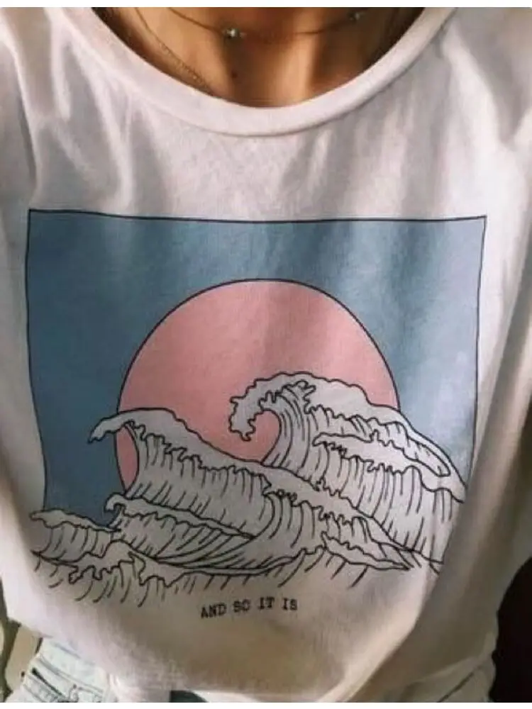 Белая футболка Tumblr 90s Is Ocean Wave, милые летние топы Harajuku, Японские футболки с графикой, женская уличная одежда
Белая футболка Tumblr 90s Is Ocean Wave, милые летние топы Harajuku, Японские футболки с графикой, женская уличная одежда