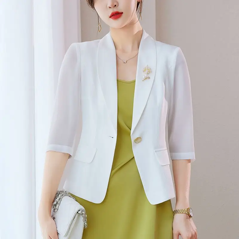 Jackets Women Summer Leisure Sunscreen Single Button Thin Loose Pure Basic Outerwear High Street College Fashionable L110
Jackets Women Summer Leisure Sunscreen Single Button Thin Loose Pure Basic Outerwear High Street College Fashionable L110