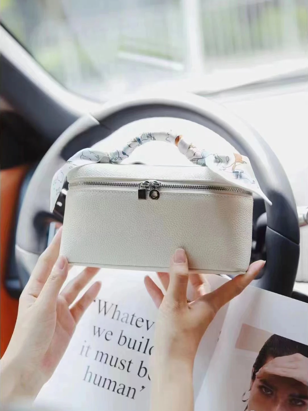 

2024 new women's lunch box bag fashionable portable small square bag hand-held diagonal shoulder bag fresh and sweet women's bag