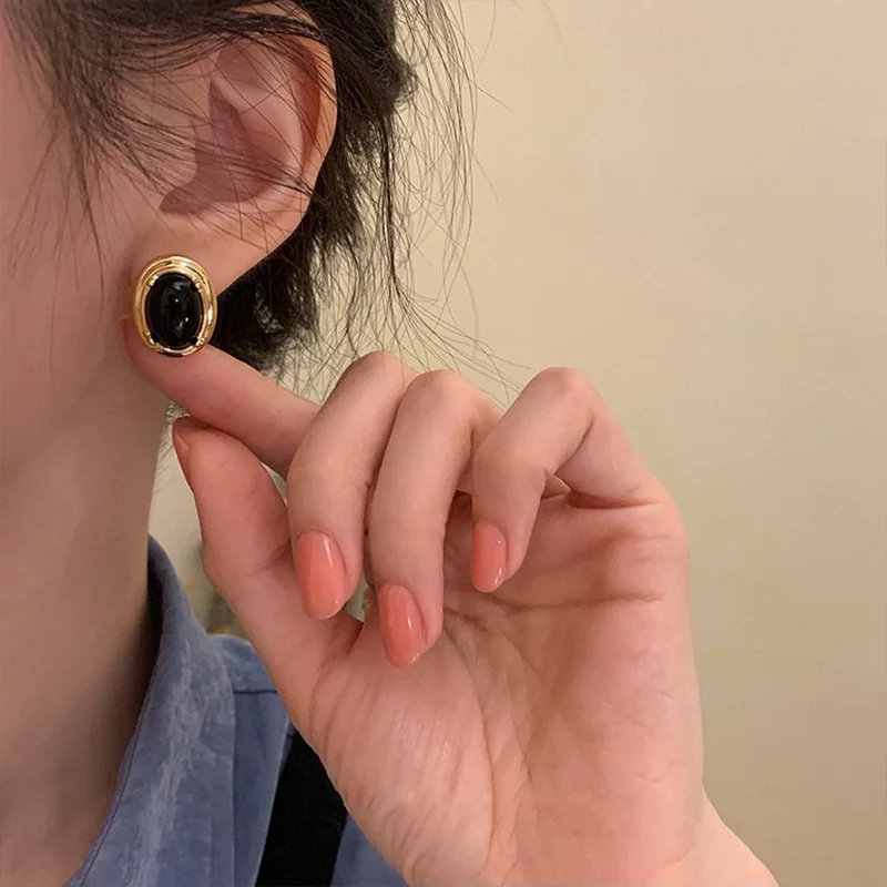 PANJBJ 925 Sterling Silver Earring for Women Gift Zircon Korean Pearl Design Simple Sweet Romantic Jewelry Dropshipping
PANJBJ 925 Sterling Silver Earring for Women Gift Zircon Korean Pearl Design Simple Sweet Romantic Jewelry Dropshipping