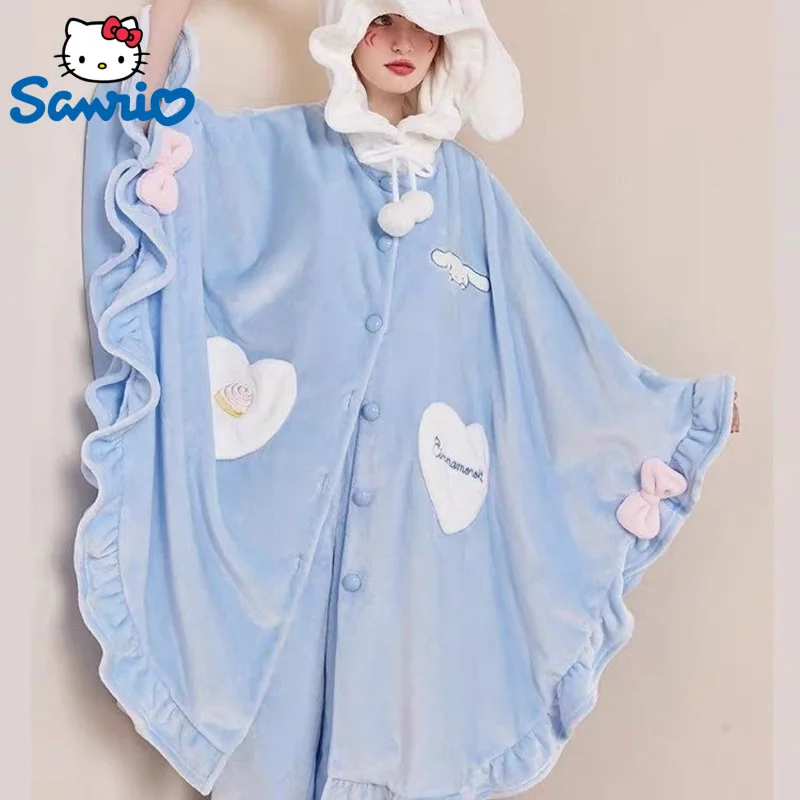 Sanrio Cinnamoroll, плюшевая хлопковая накидка с брюками, 2 шт., пижамный комплект, женские повседневные милые пижамные комплекты с капюшоном
Sanrio Cinnamoroll, плюшевая хлопковая накидка с брюками, 2 шт., пижамный комплект, женские повседневные милые пижамные комплекты с капюшоном