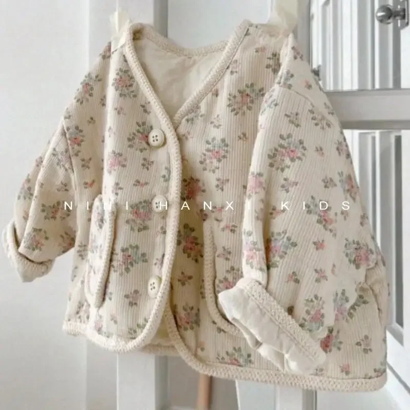 Korean Childrens Wear 2023 Spring and Autumn New Fashionable Chiffon Cardigan Fashionable Chiffon Coat Long sleeved Coat
Korean Childrens Wear 2023 Spring and Autumn New Fashionable Chiffon Cardigan Fashionable Chiffon Coat Long sleeved Coat
