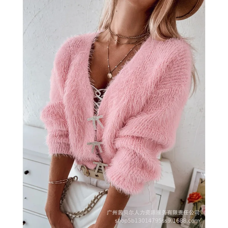 Elegant Women Plush Knitted Cardigan Top Sexy Women Long Sleeve V Neck Butterfly Button Loose Knitwear Sweater
Elegant Women Plush Knitted Cardigan Top Sexy Women Long Sleeve V Neck Butterfly Button Loose Knitwear Sweater