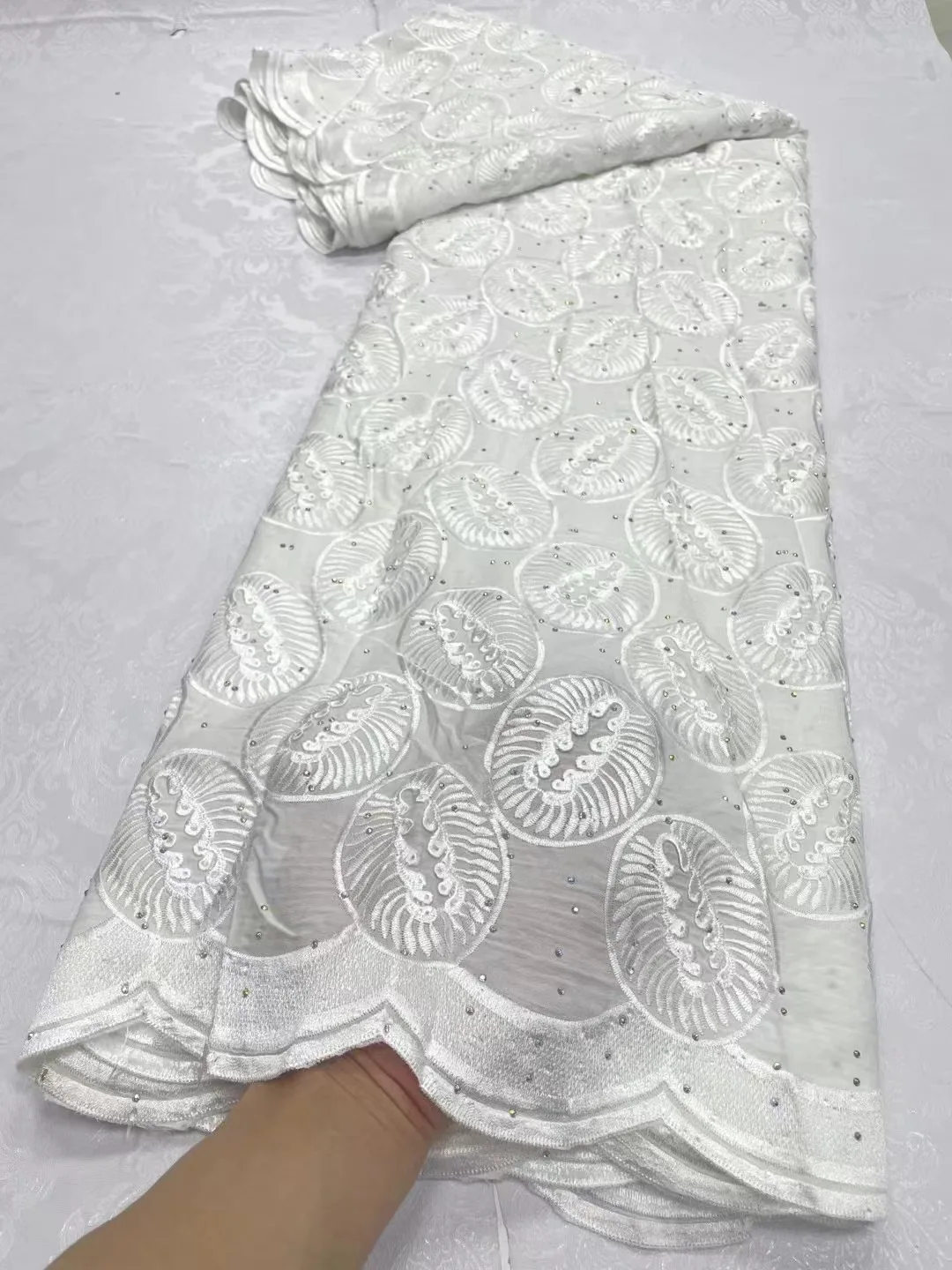 

New African African Cotton Lace Fabric 2024 High Quality Nigerian Swiss Voile Lace In Switzerland For Elegant Wedding Dress Sew