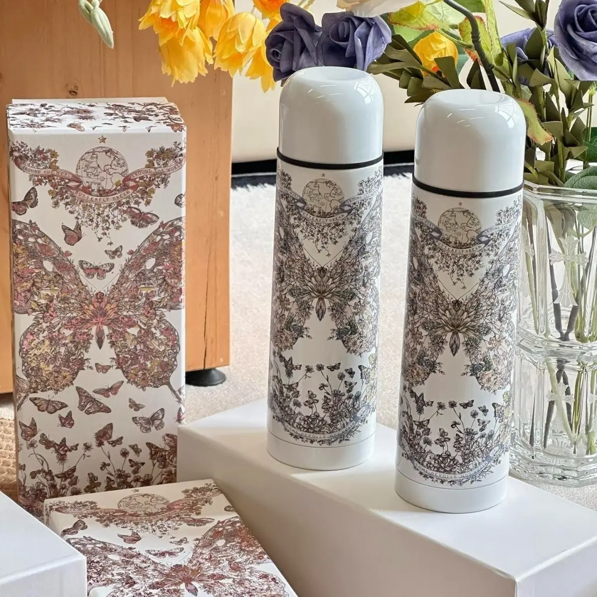 450ML French Butterfly Printed Stainless Steel Insulated Cup Portable Yoga Fitness Large Capacity Water Bottle Fashion Gift Cup
450ML French Butterfly Printed Stainless Steel Insulated Cup Portable Yoga Fitness Large Capacity Water Bottle Fashion Gift Cup