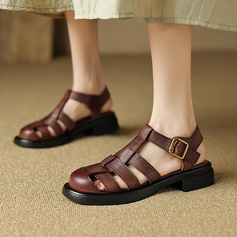 2024 new spring women sandals natural leather shoes 22-24.5cm washed cowhide+pigskin full leather t-strap Flat retro toe sandals
2024 new spring women sandals natural leather shoes 22-24.5cm washed cowhide+pigskin full leather t-strap Flat retro toe sandals