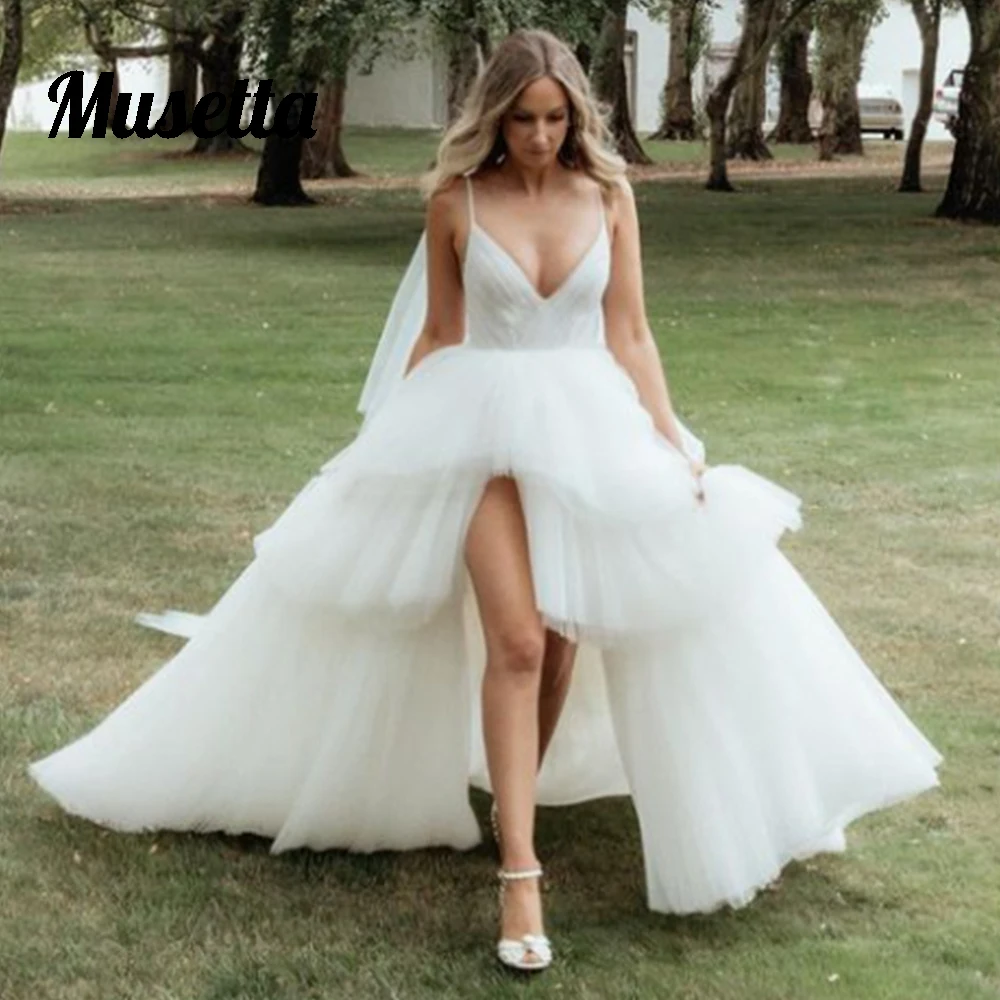 

Musetta Modern A-Line Wedding Dresses Spaghetti Straps Tiered Ruffles Bridal Ball Gowns Side Slit Sweep Train Vestidos De Novia