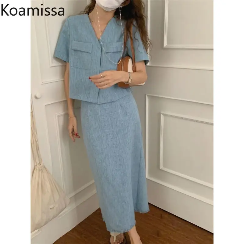 Женский офисный костюм-двойка Koamissa, элегантный облегающий комплект из двух предметов, весна-лето 2022
Женский офисный костюм-двойка Koamissa, элегантный облегающий комплект из двух предметов, весна-лето 2022