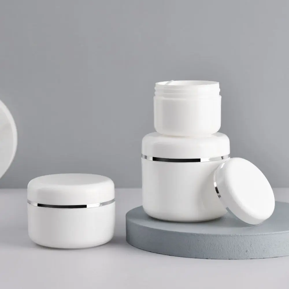 1PC Cosmetic Containers Cases Cream Lotion Box With Lids Round Ointments Bottle Travel Storage Refillable Empty Sample Jars
1PC Cosmetic Containers Cases Cream Lotion Box With Lids Round Ointments Bottle Travel Storage Refillable Empty Sample Jars