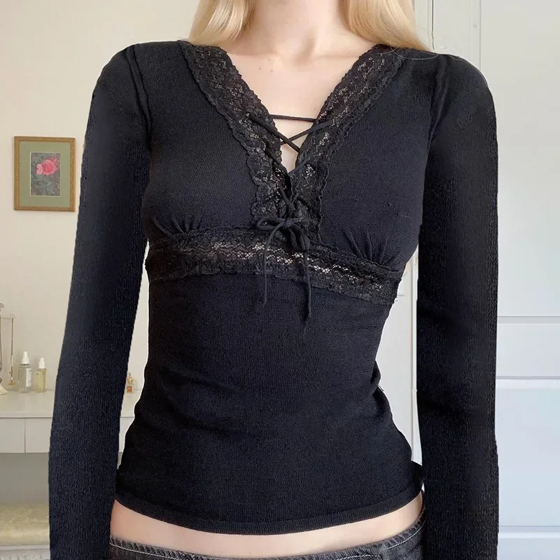 Tie Up V Neck Vintage Full Sleeve Crop Top Black Lace T Shirt Harajuku Cute Fairycore Autumn Winter Tee Cute Casual
Tie Up V Neck Vintage Full Sleeve Crop Top Black Lace T Shirt Harajuku Cute Fairycore Autumn Winter Tee Cute Casual