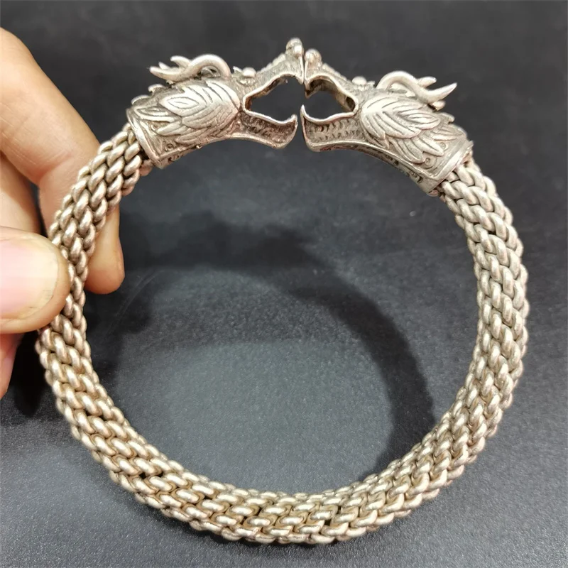 Maizhuang/Tibetan Silver Filigree Weave Adjustable Size Double Tap Bangles Men and Women Fashion Personality Simple Gift
Maizhuang/Tibetan Silver Filigree Weave Adjustable Size Double Tap Bangles Men and Women Fashion Personality Simple Gift
