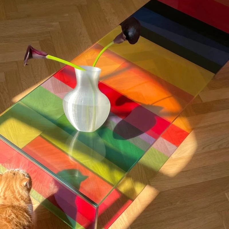 Tempered glass rainbow coffee table, color gradient living room, small unit, Nordic designer
Tempered glass rainbow coffee table, color gradient living room, small unit, Nordic designer